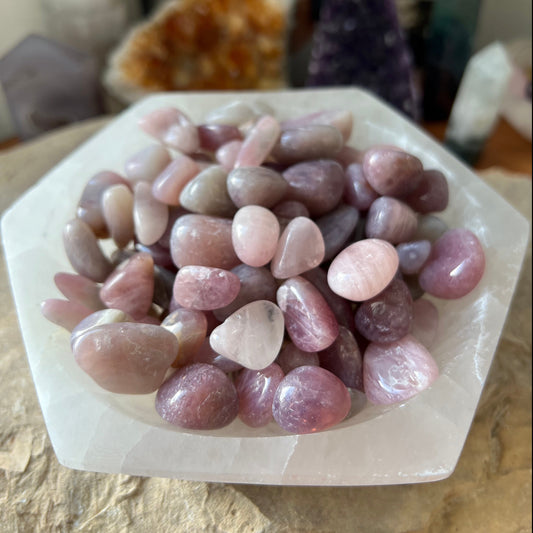 Lavender Rose Quartz Tumble - Spirit & Stone